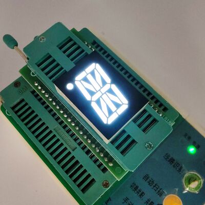 Giá tốt. Màn hình LED phân đoạn 16 màu trắng với điện áp hoạt động 5V và gắn qua lỗ cho các chỉ số thang máy trực tuyến