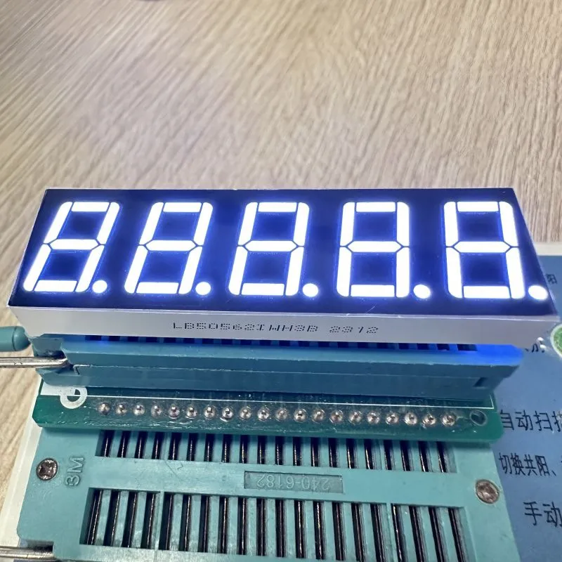 Ultra White 0,56 inch 5 chữ số 7 phân đoạn màn hình LED Common Anode cho kiểm soát quy trình 0